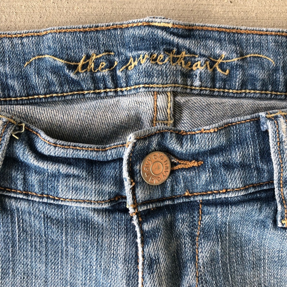 Old Navy ‘The Sweetheart’ Jeans - Picture 5 of 7